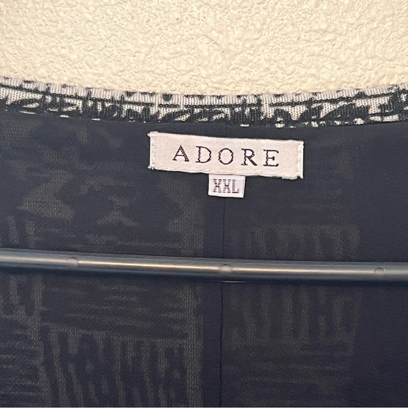 Adore XXL Black Gray Asymmetrical Hem Geometric Boho Tunic Top Long Sleeve - Picture 6 of 8